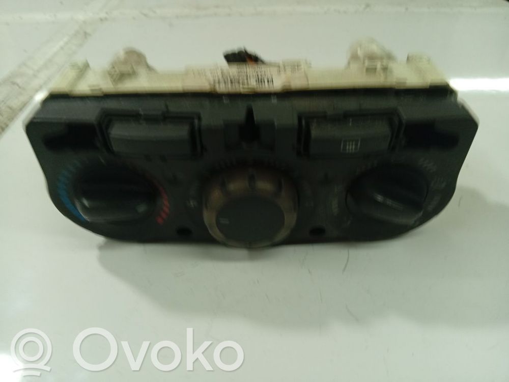 Opel Corsa D Panel klimatyzacji 
