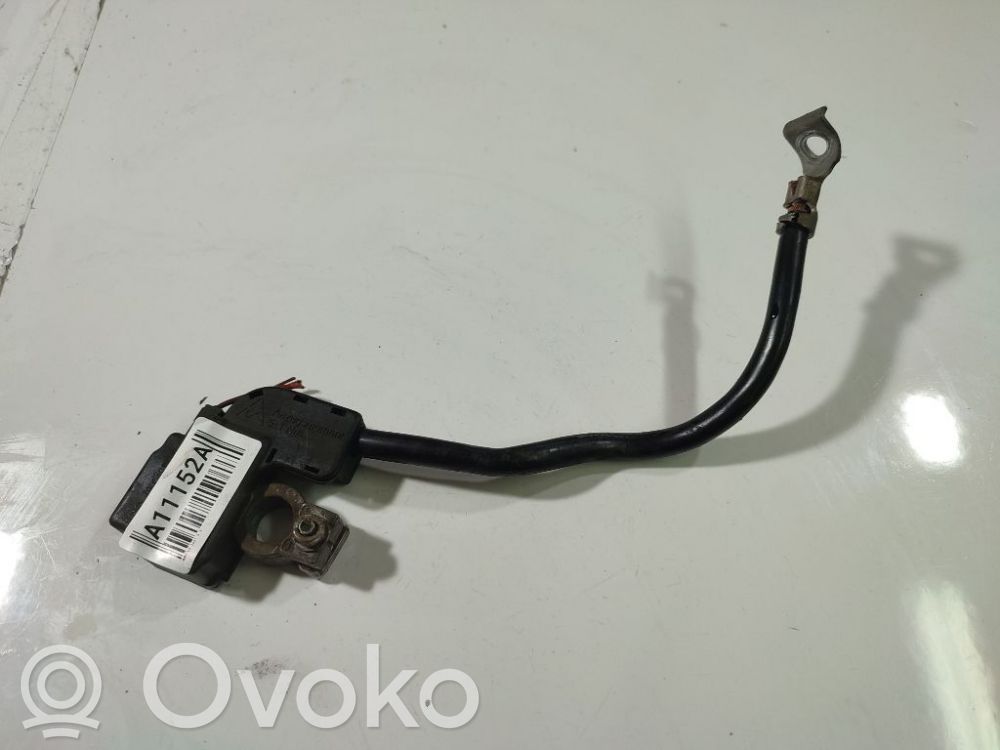 Pluskaapeli (akku)   ZB61129115504,AKSCH14945110B,MZ61126986795E,ZB61129115504