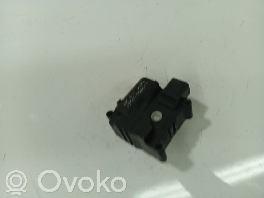 Toyota Corolla Verso AR10 Moteur / actionneur de volet de climatisation