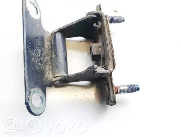 Tailgate/trunk/boot hinge   5115748AFA,5115748AFA,5115748AFA