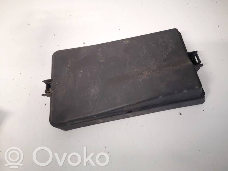 Volkswagen ID.3 Coperchio scatola dei fusibili