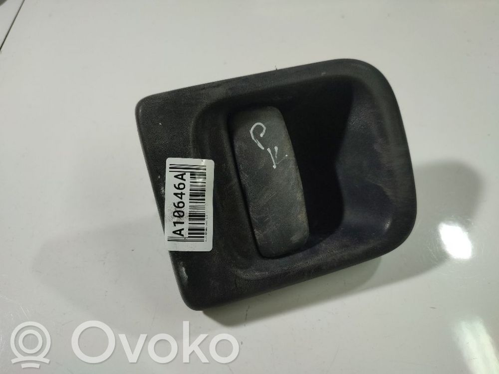 Manecilla externa puerta delantera   7700352488,7700352488,7700352488