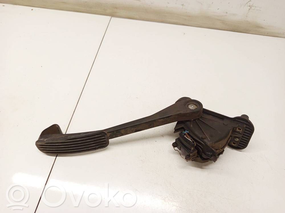Volvo S60 Pedale dell’acceleratore 