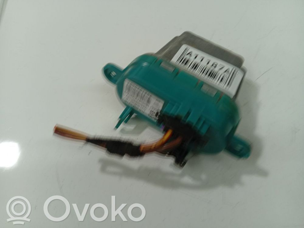 Motor aerotermă/rezistor ventilator   7L0907521B,16255YY0063D,52420686,7L0907521B