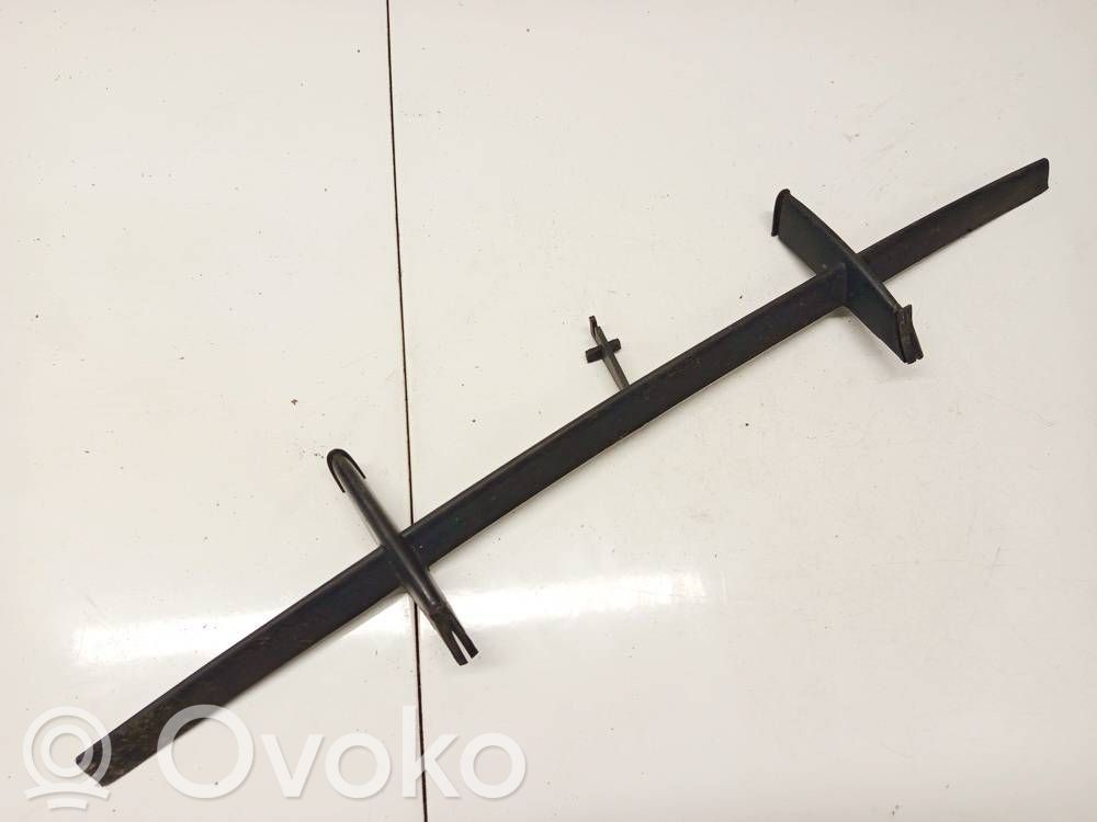 Volvo S60 Grilă inferioară bară față 