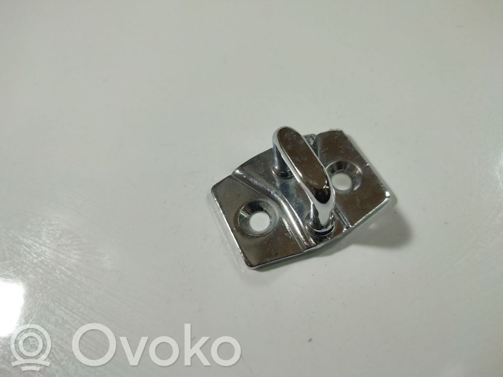 Rear door lock loop/hook striker   BMW7067805,3072,BMW7067805