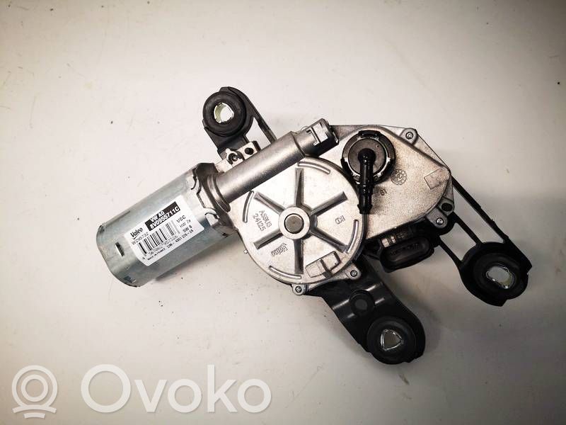 Audi Q4 e-tron Silniczek wycieraczki szyby tylnej 