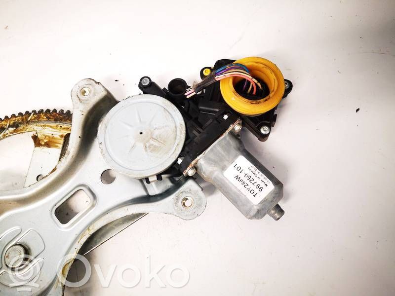 Toyota Corolla Verso AR10 Motorino alzacristalli della portiera anteriore