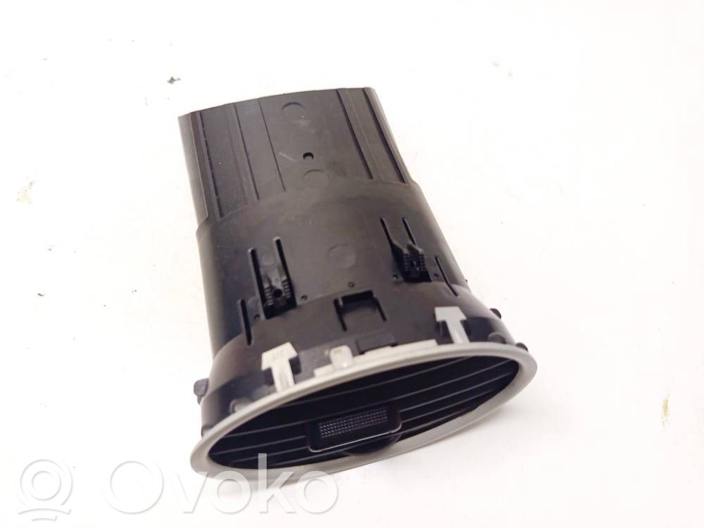 Ford Focus Dash center air vent grill 