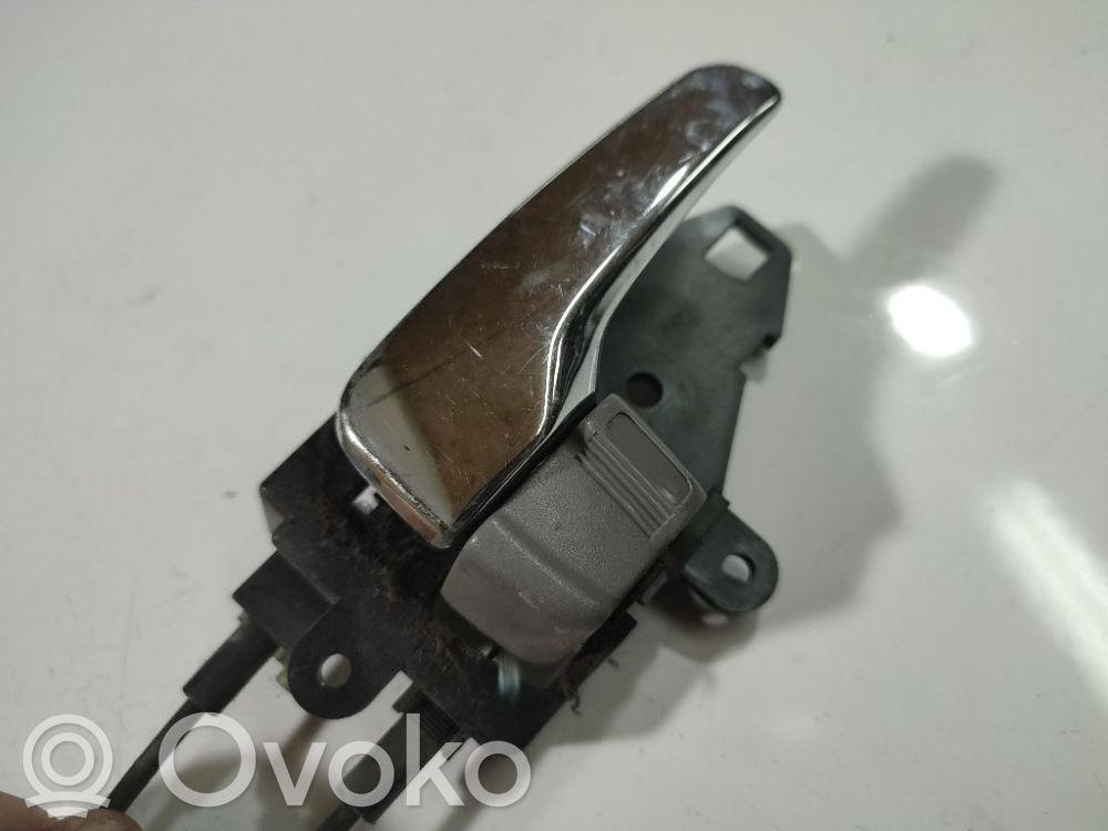 Mitsubishi Grandis Maniglia interna per portiera anteriore 
