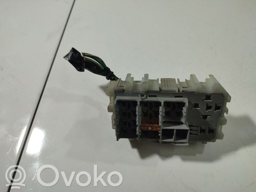 Ford Mondeo MK IV Juego de caja de fusibles 