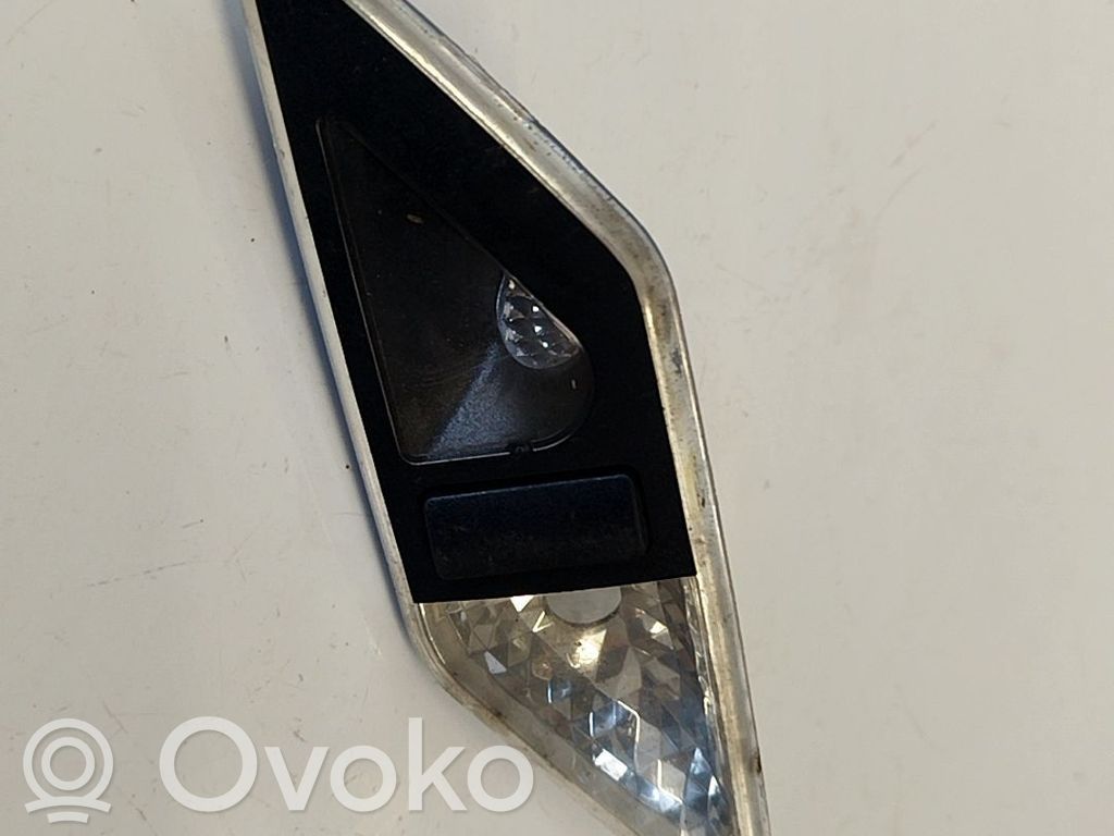 BMW 3 E46 Lampă scaun spate 
