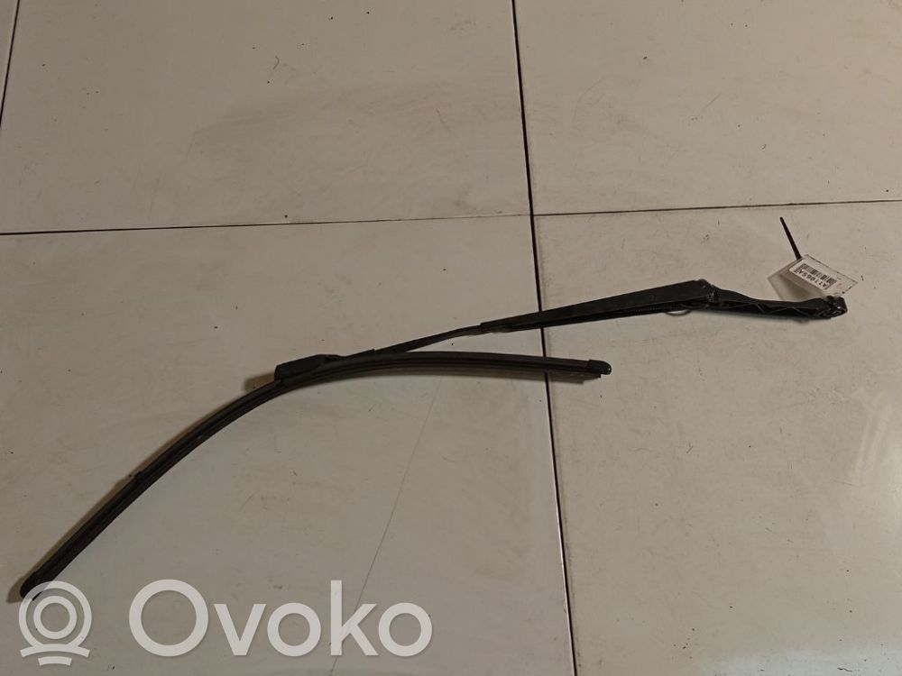 Opel Astra J Braccio della spazzola tergicristallo anteriore