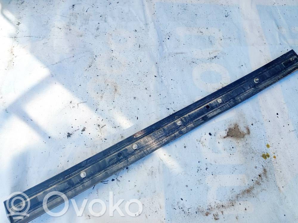 Opel Zafira A Listwa zderzaka tylnego 