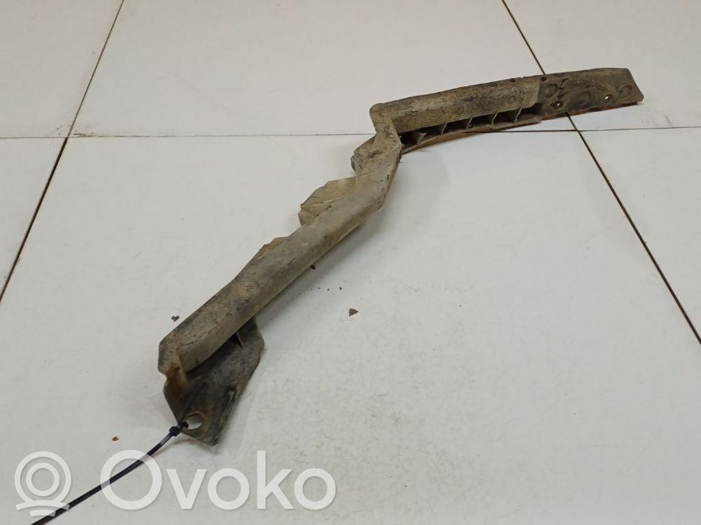 Skoda Octavia Mk2 (1Z) Staffa di rinforzo montaggio del paraurti anteriore