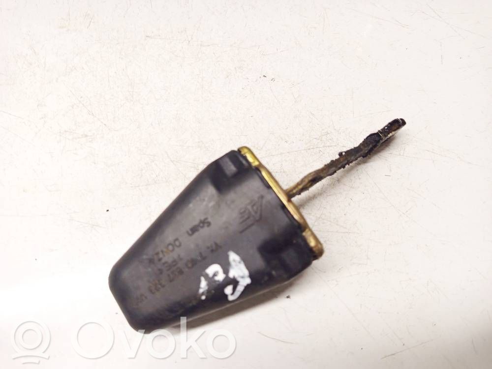 Volkswagen Sharan Etuoven pidätin 
