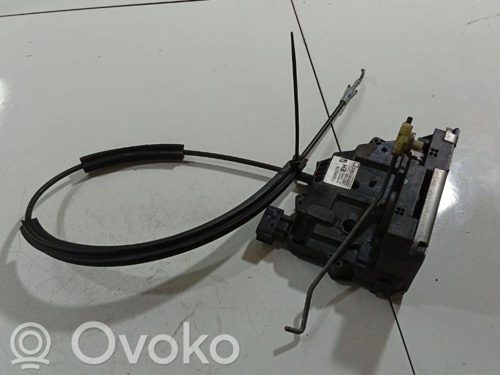 Opel Corsa D Serratura portiera anteriore 