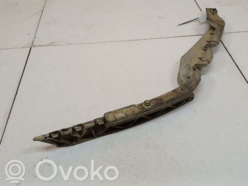 Skoda Octavia Mk2 (1Z) Staffa di rinforzo montaggio del paraurti anteriore