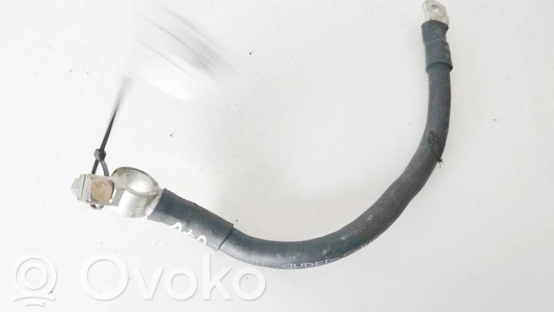 Volkswagen Touareg I Plus / Klema / Przewód akumulatora