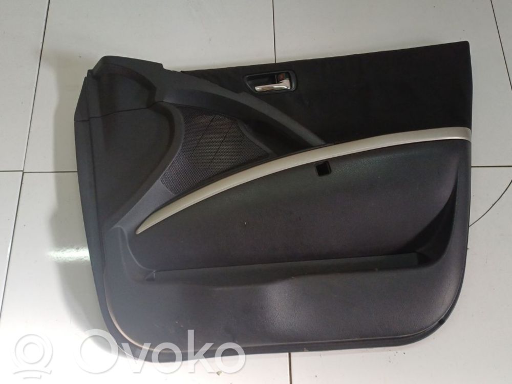 Toyota Corolla Verso AR10 Boczki / Poszycie drzwi przednich 