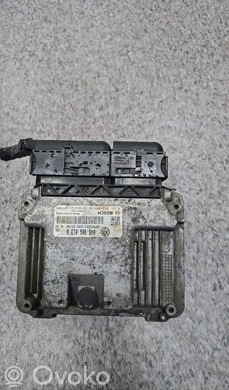 Engine control unit/module   045906013Q,0281015049,045906013Q,1039S27301