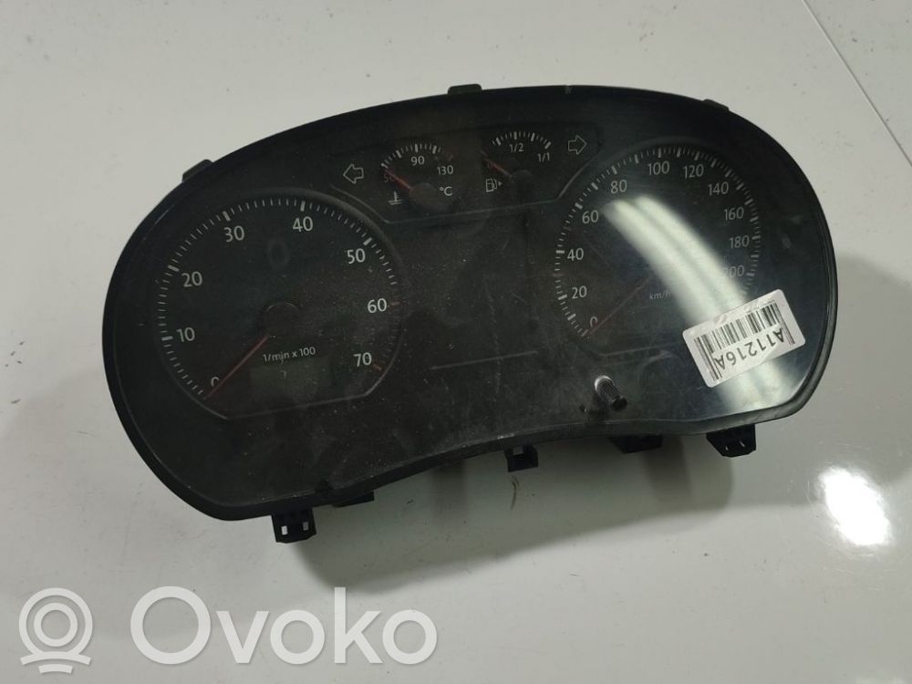 Volkswagen Polo IV 9N3 Licznik / Prędkościomierz 