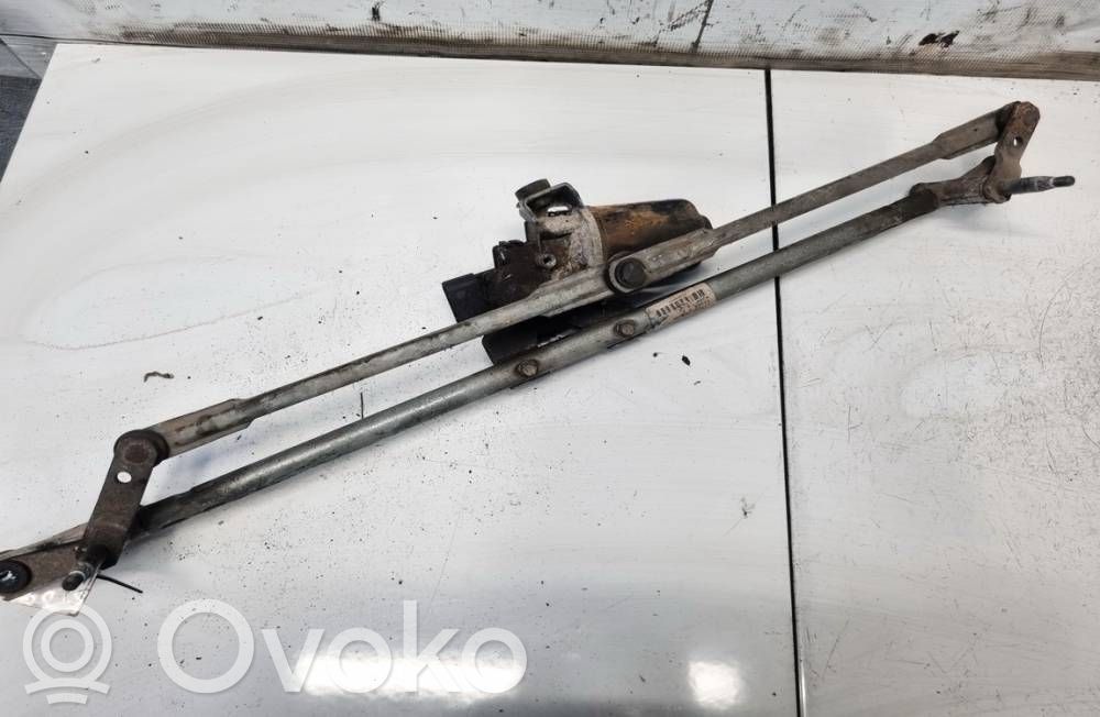Motor și paralelogram ștergător parbriz