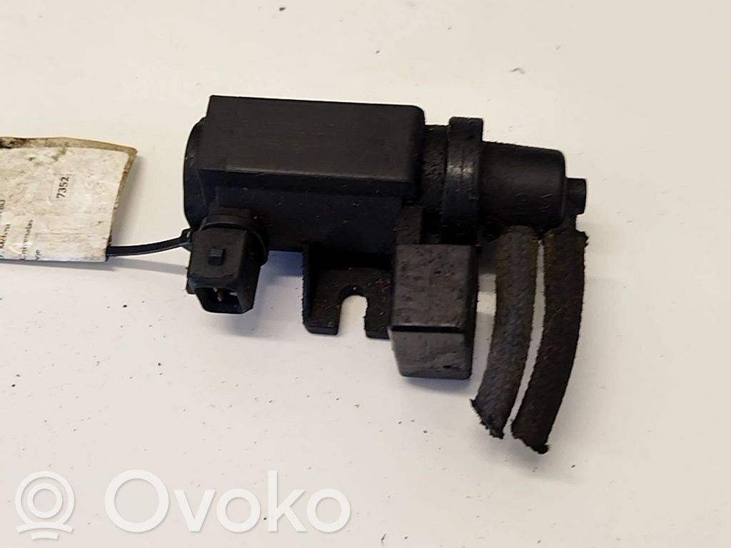 Solenoīda vārsts   70057900,7796634,06T124,70057900,7796634