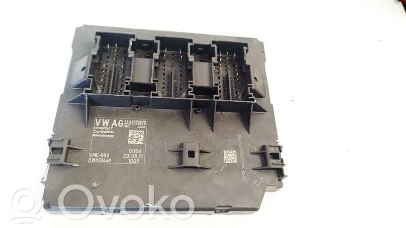 Volkswagen PASSAT B7 Set scatola dei fusibili