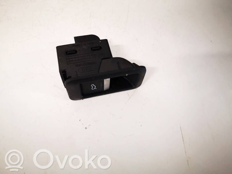 Audi Q4 e-tron Electric window control switch 