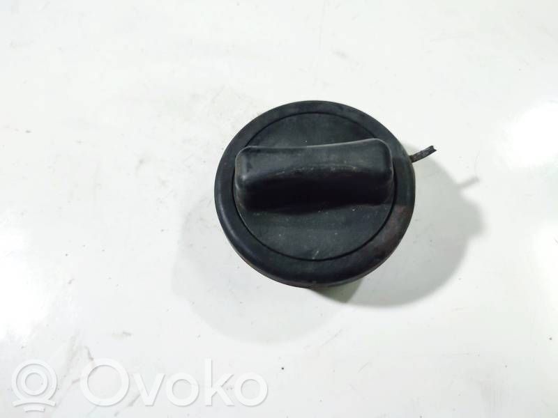 Mercedes-Benz B W245 Tappo del serbatoio del carburante