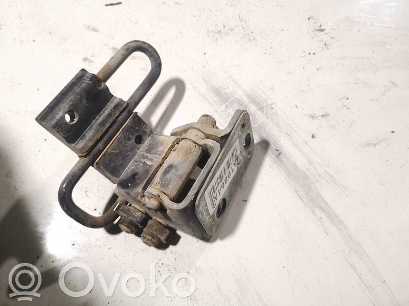 Audi A6 S6 C5 4B Charnière supérieure de porte avant 