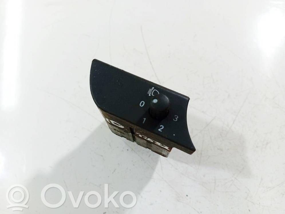 Audi A4 S4 B6 8E 8H Comutator control nivel faruri 