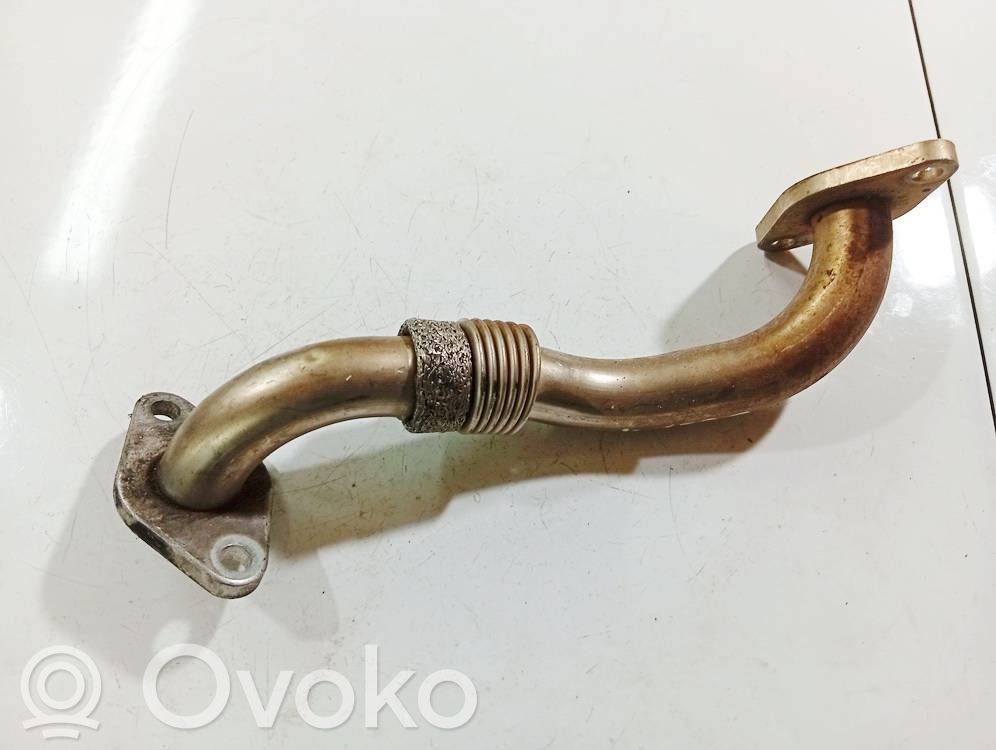 Volkswagen Golf IV Tuyau de raccordement solide EGR