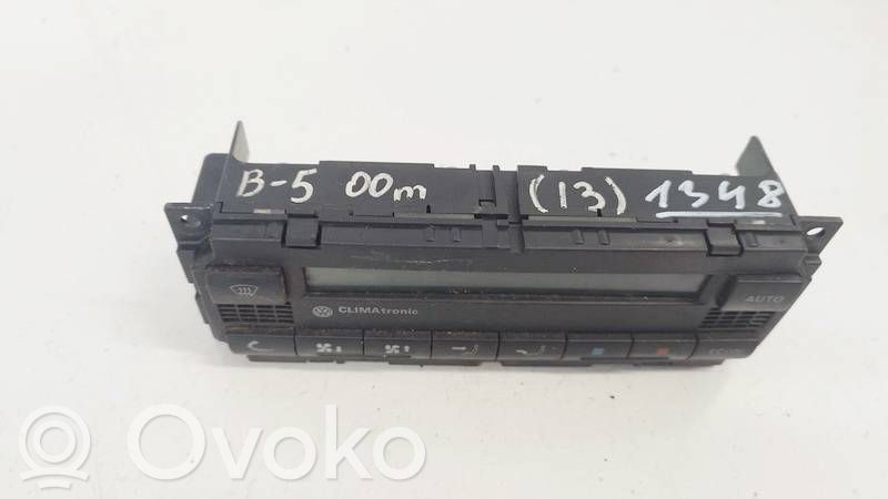 Volkswagen PASSAT B5.5 Centralina del climatizzatore 