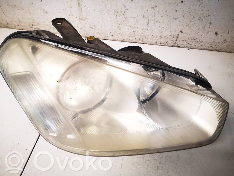 Ford C-MAX I Headlight/headlamp 