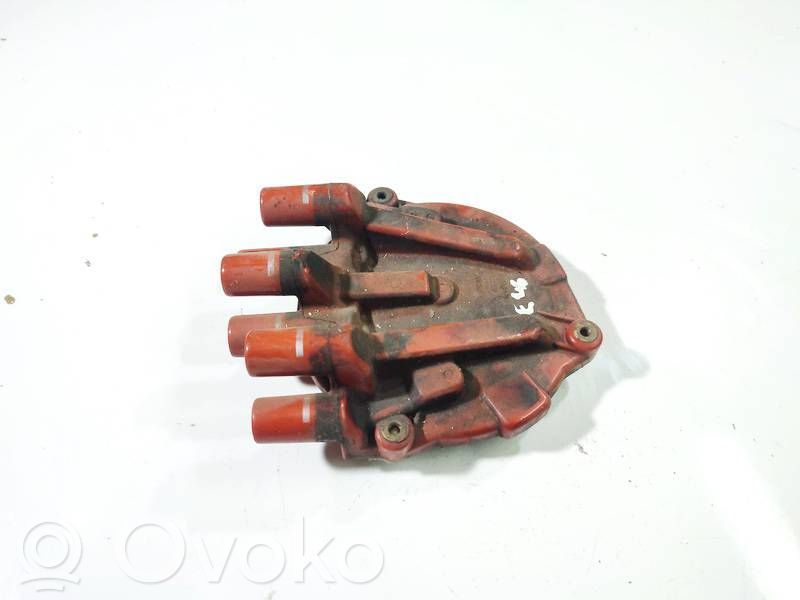 BMW 5 E34 Spark distributor cap 