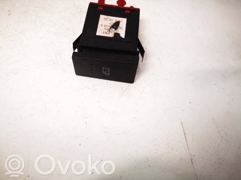 Bouton interrupteur programme de stabilité ESP   3B0927134A,3B0927134A,3B0927134A