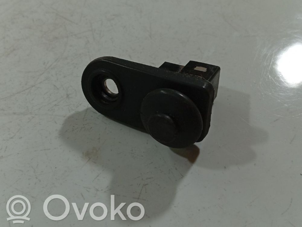 KIA Sorento Sensore portiera anteriore 