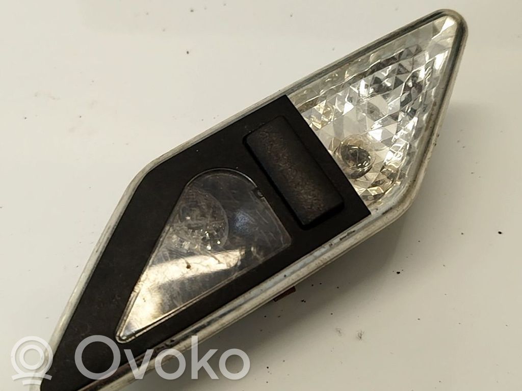BMW 3 E46 Lampă scaun spate 