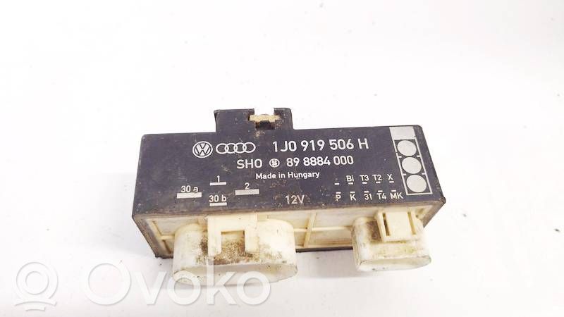Skoda Octavia Mk1 (1U) Relè della ventola di raffreddamento