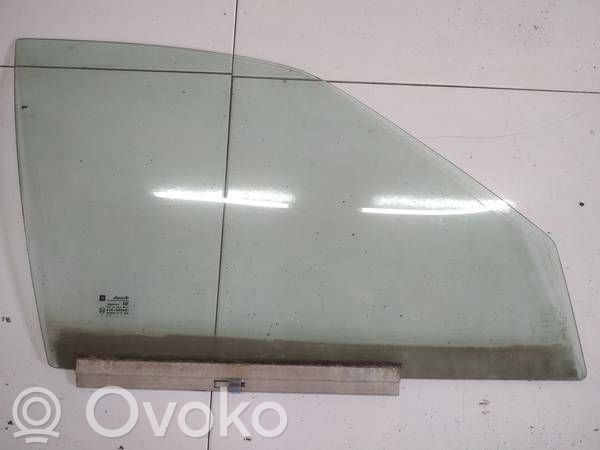 Opel Astra F Vetro del finestrino della portiera anteriore - quattro porte 