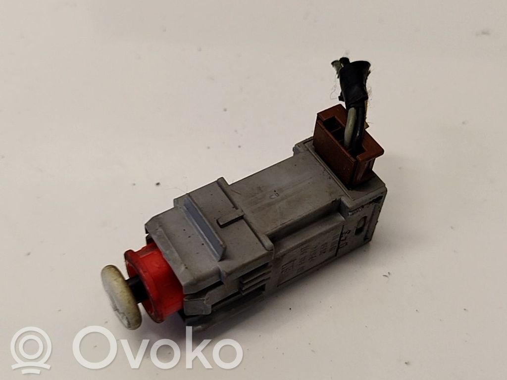 Opel Signum Interruttore del pedale del freno 