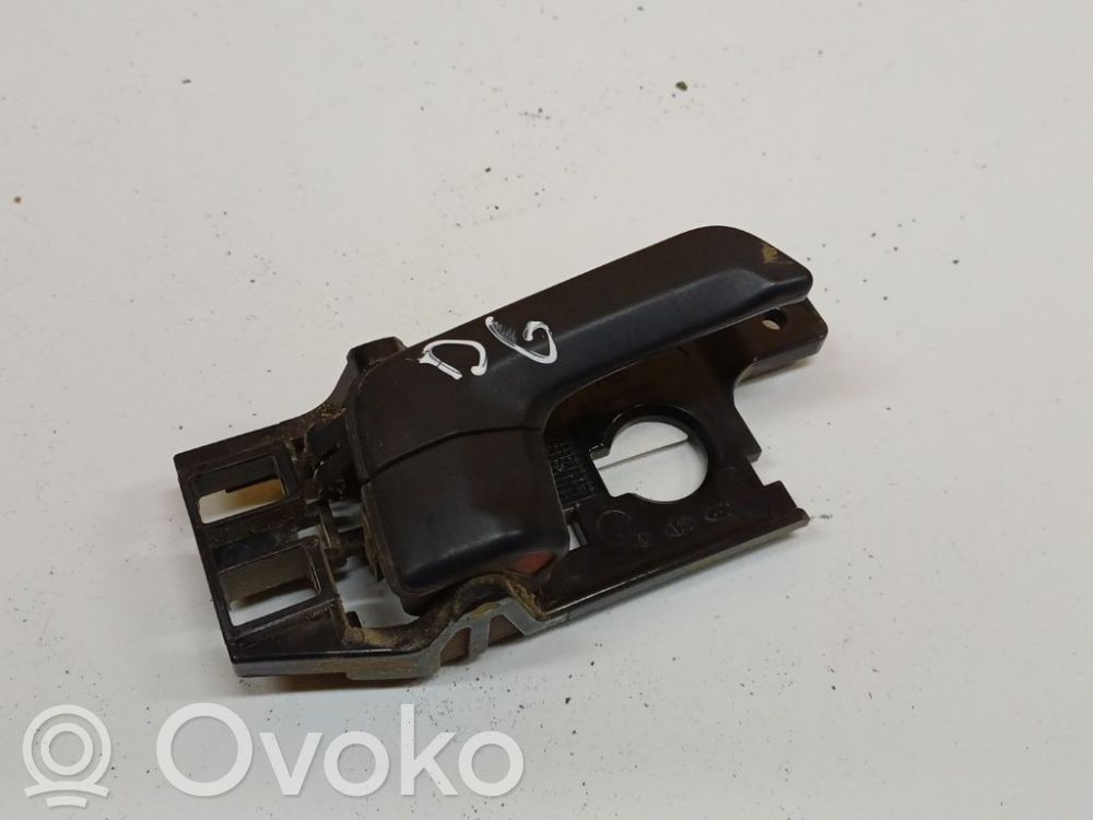Manecilla interna puerta trasera   826131F000,826131F000,826131F000