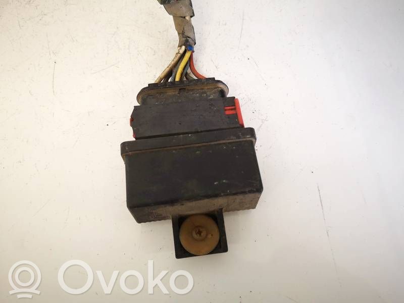 Unité de commande / module de pompe à carburant   240107,240107,240107