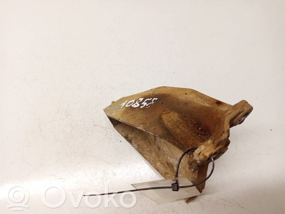 Volkswagen PASSAT B5 Suport motor 