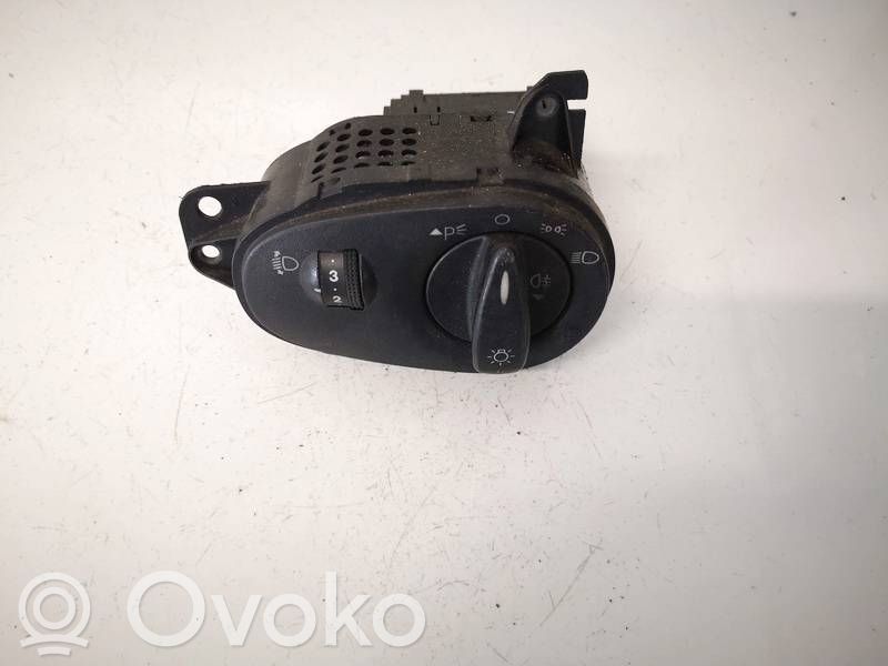 Ford Focus Interruptor de luz 