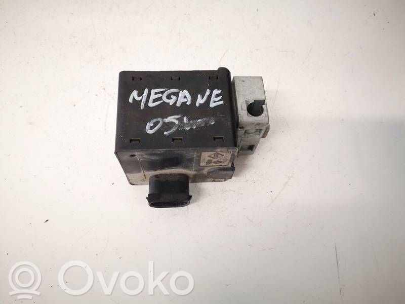 Renault Megane II Ohjauspyörän lukitus 