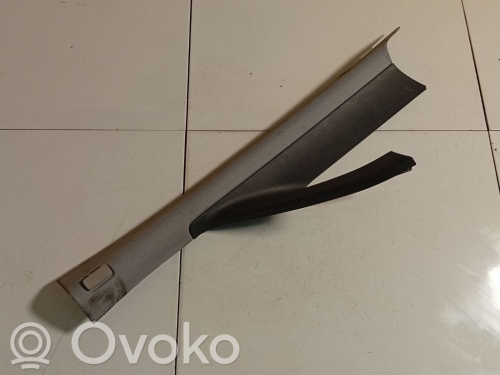 Opel Zafira B Rivestimento montante (C)