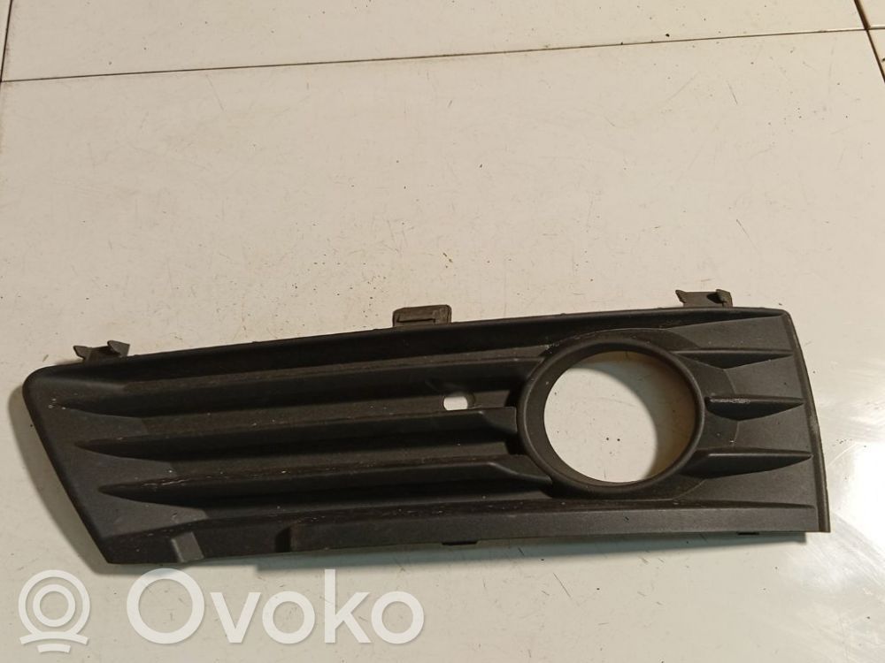 Opel Zafira B Grilă inferioară bară față 